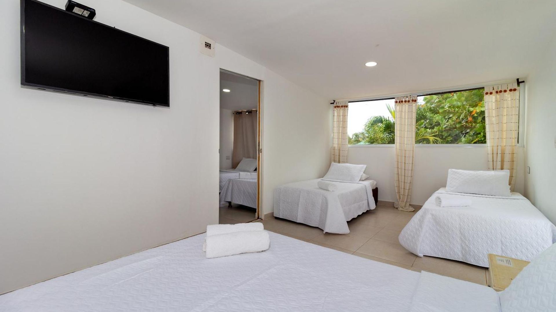 Arena Hotel