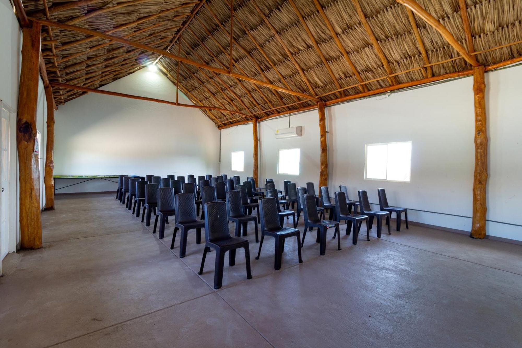Arena Hotel